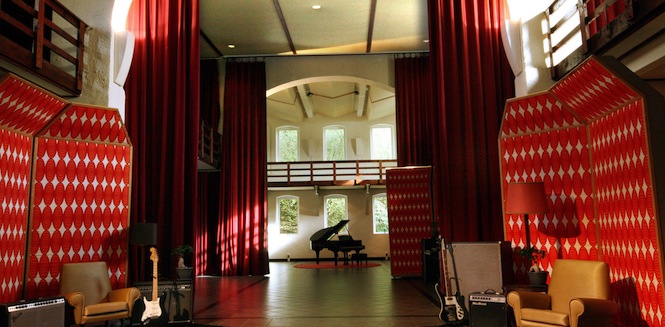 CHAPELLE-Hall-2.-Courtesy-of-La-Chapelle-Studios