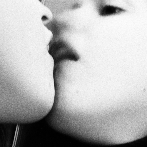 COVER_Helena-Hauff-Discreet-Desires