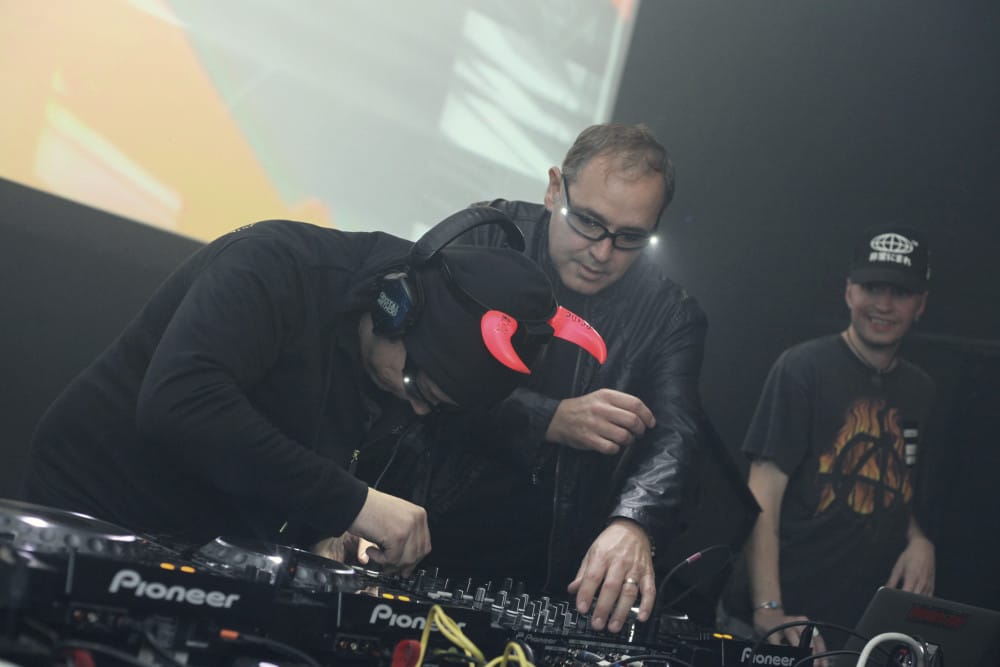 Bloodrave-CrystalMethod_erezavissar_020