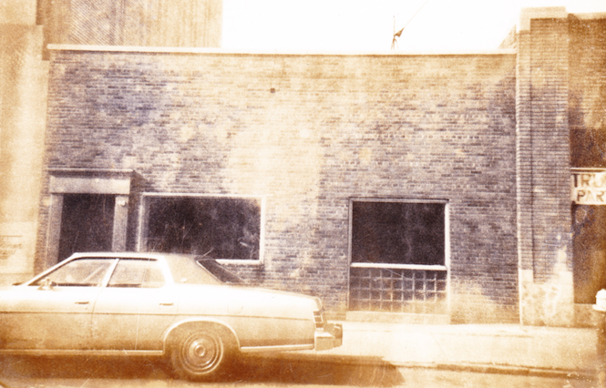 strata_HQ2