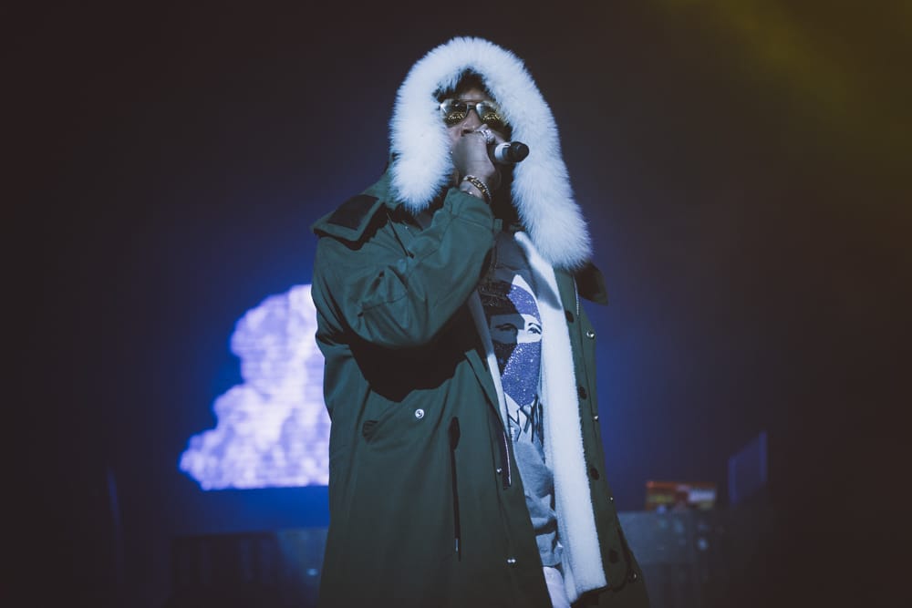 Future 1000px-2