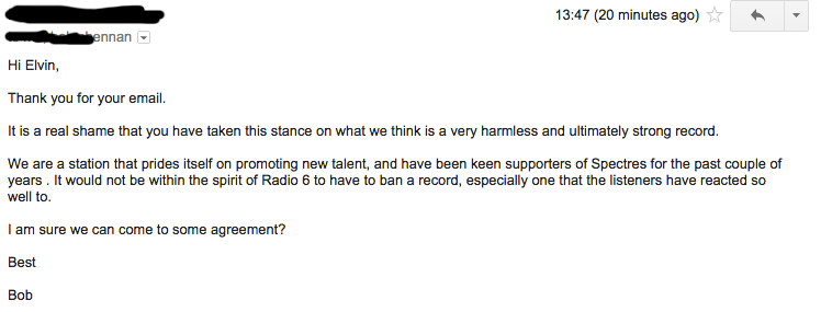 spectres-emails-2