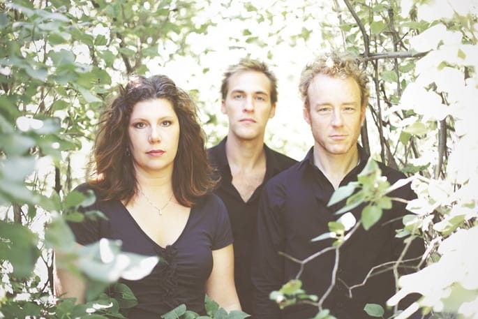 Stream Low's 10th album, <em>The Invisible Way</em>