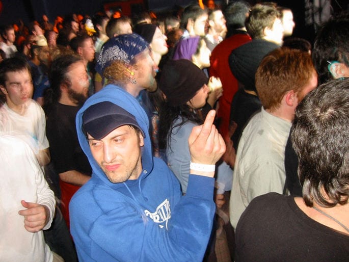 atp008Nick Mariette - Geezers at Aphex TwinATP 2003
