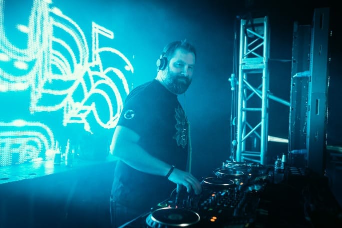 TH-2014-03-07-BuggedOutWeekender-1352.jpg