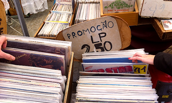 lisbon_record shopping cover
