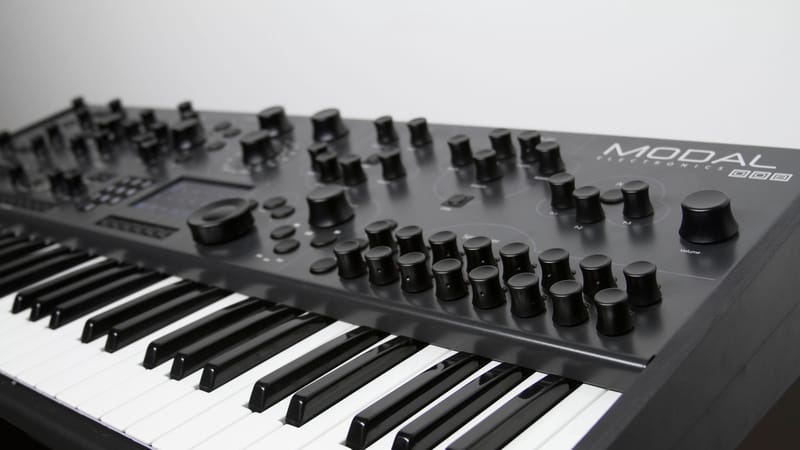UK boutique company Modal unveils two luxury synthesizers