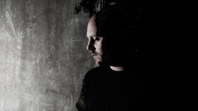 Huxley announces full details of debut album <i>Blurred</i>